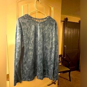 Spicy Tuna Blue Camo Long-Sleeve Fishing Outdoor Quick Dry Shirt, size XL